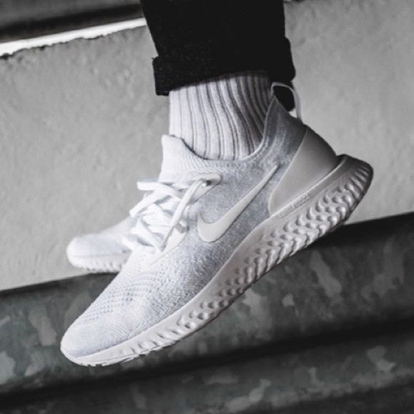 epic react flyknit true white